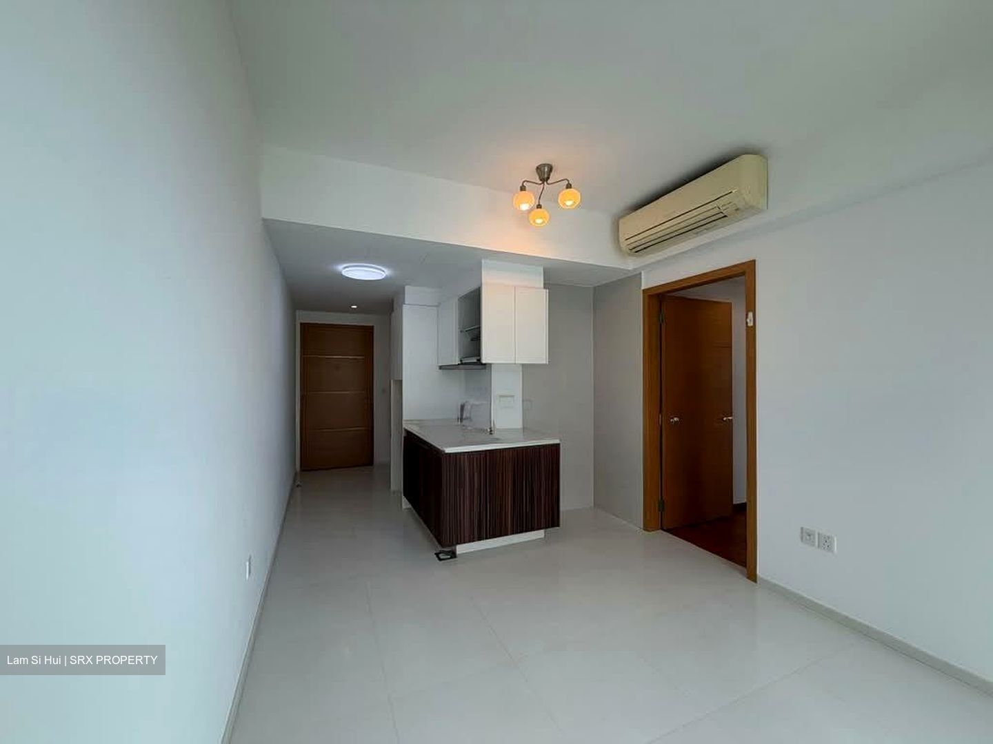 Vacanza @ East (D14), Condominium #586214451